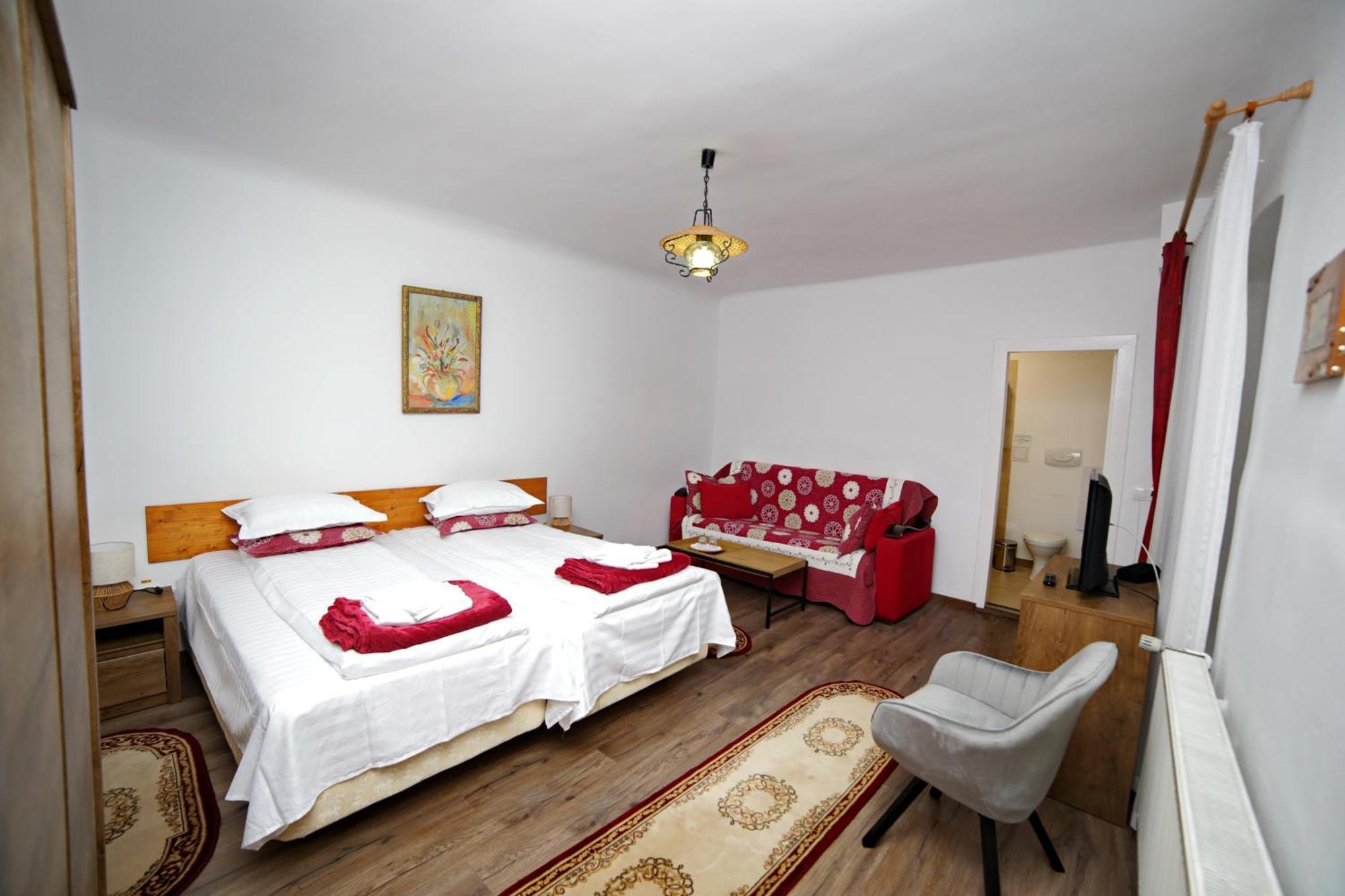 Guesthouse Casa Baciu Sibiu Esterno foto